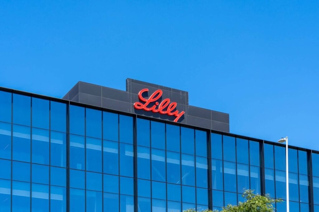 Eli Lilly (LLY) Gains Momentum as Mounjaro and Zepbound Prescriptions Surge